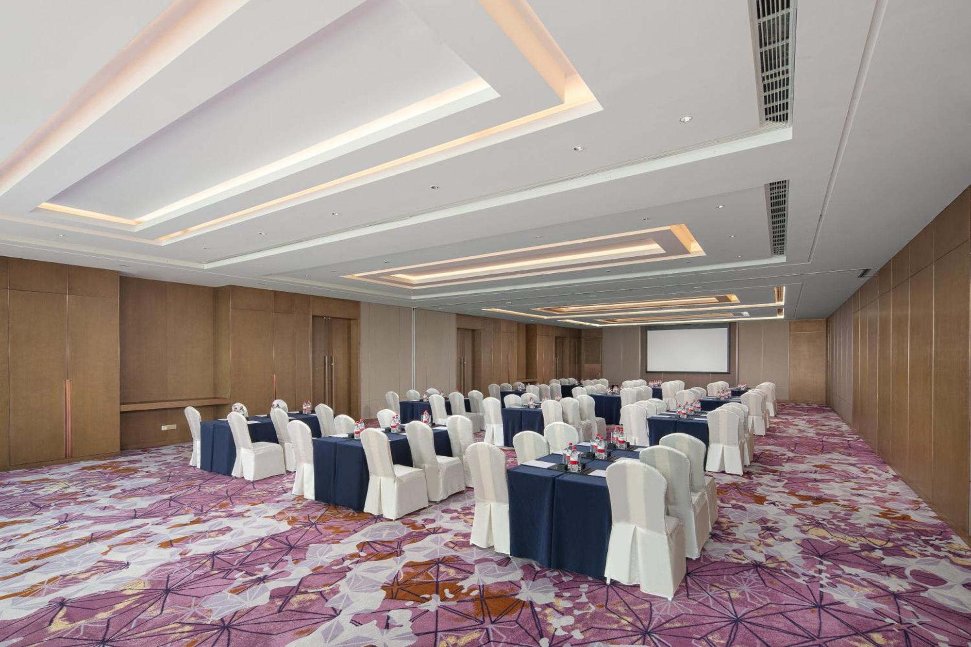 Crowne Plaza Beihai Silver Beach, an IHG Hotel Exterior foto