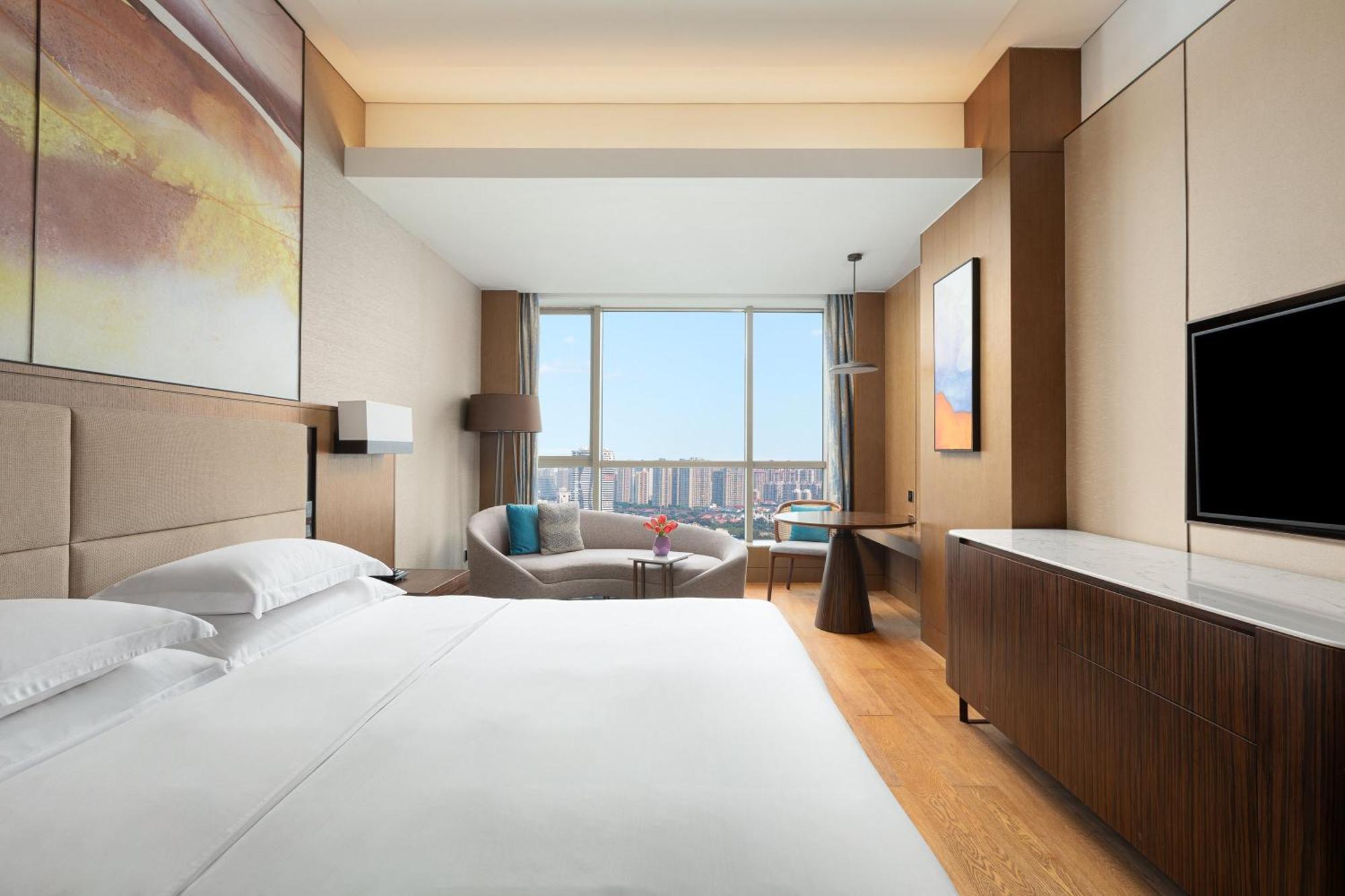 Crowne Plaza Beihai Silver Beach, an IHG Hotel Exterior foto
