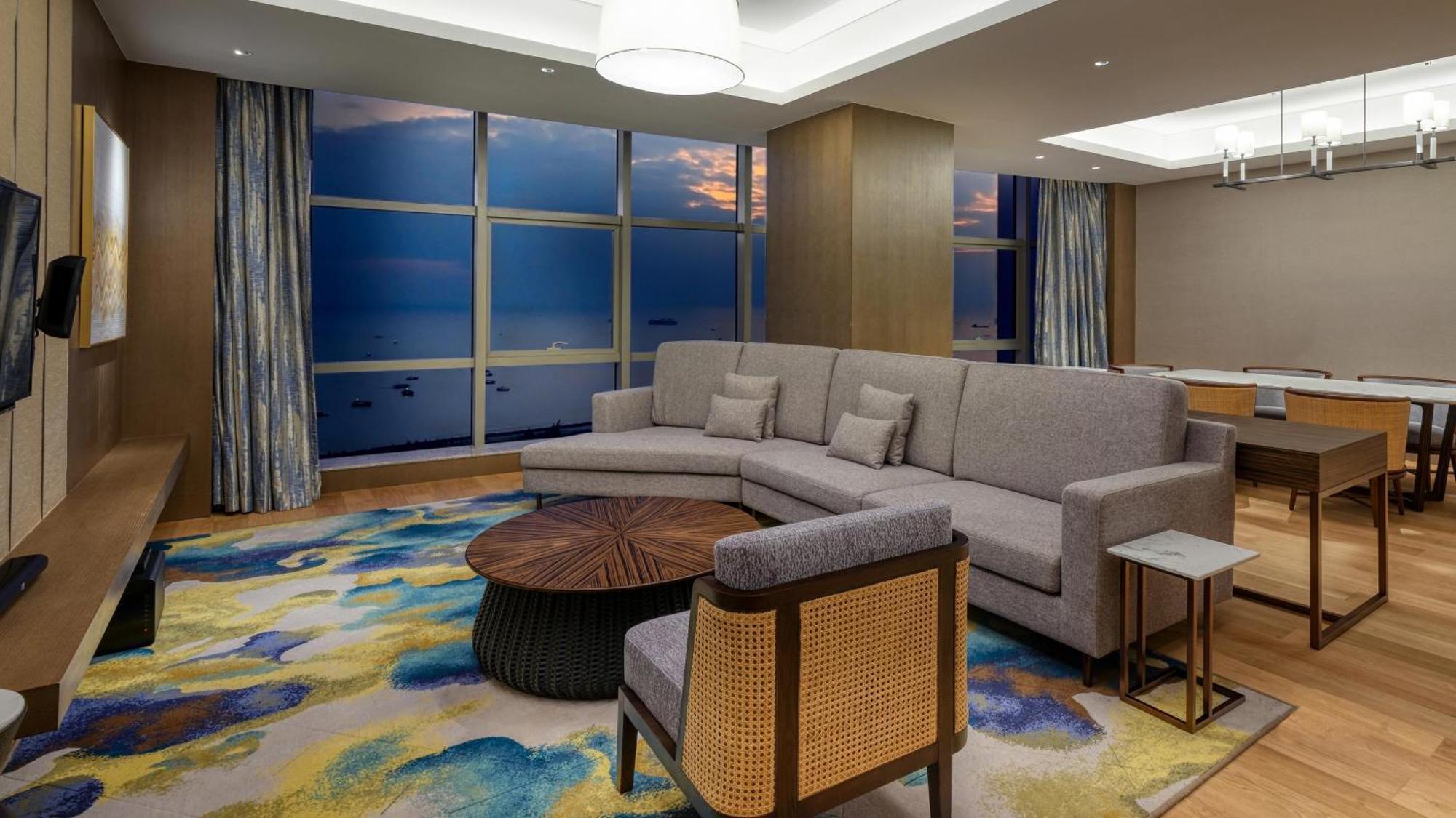 Crowne Plaza Beihai Silver Beach, an IHG Hotel Exterior foto
