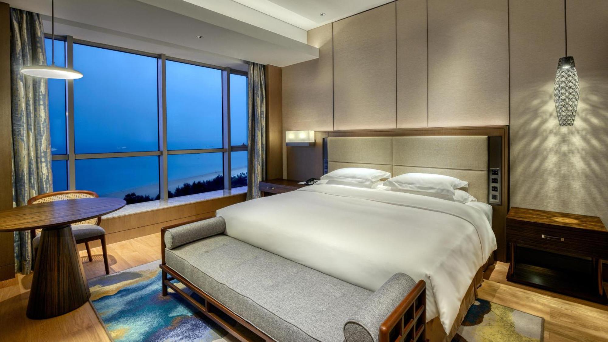 Crowne Plaza Beihai Silver Beach, an IHG Hotel Exterior foto